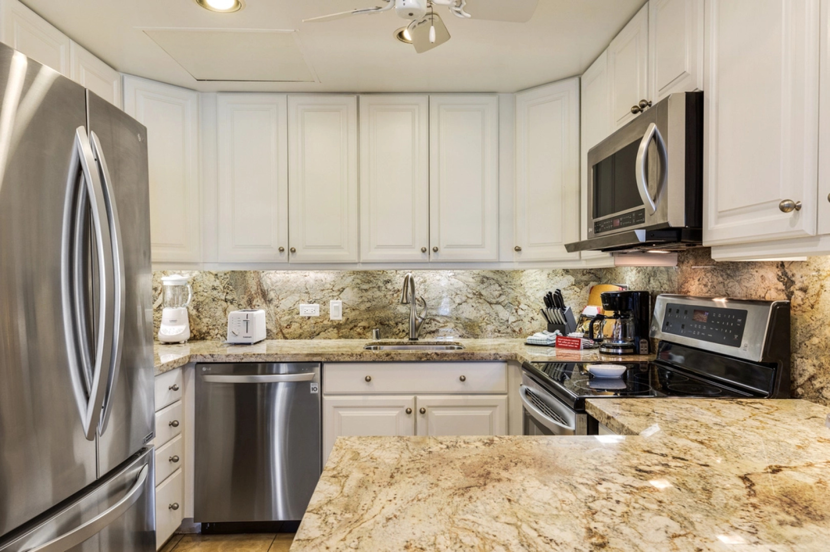 Royal Sea Cliff Kona by OUTRIGGER