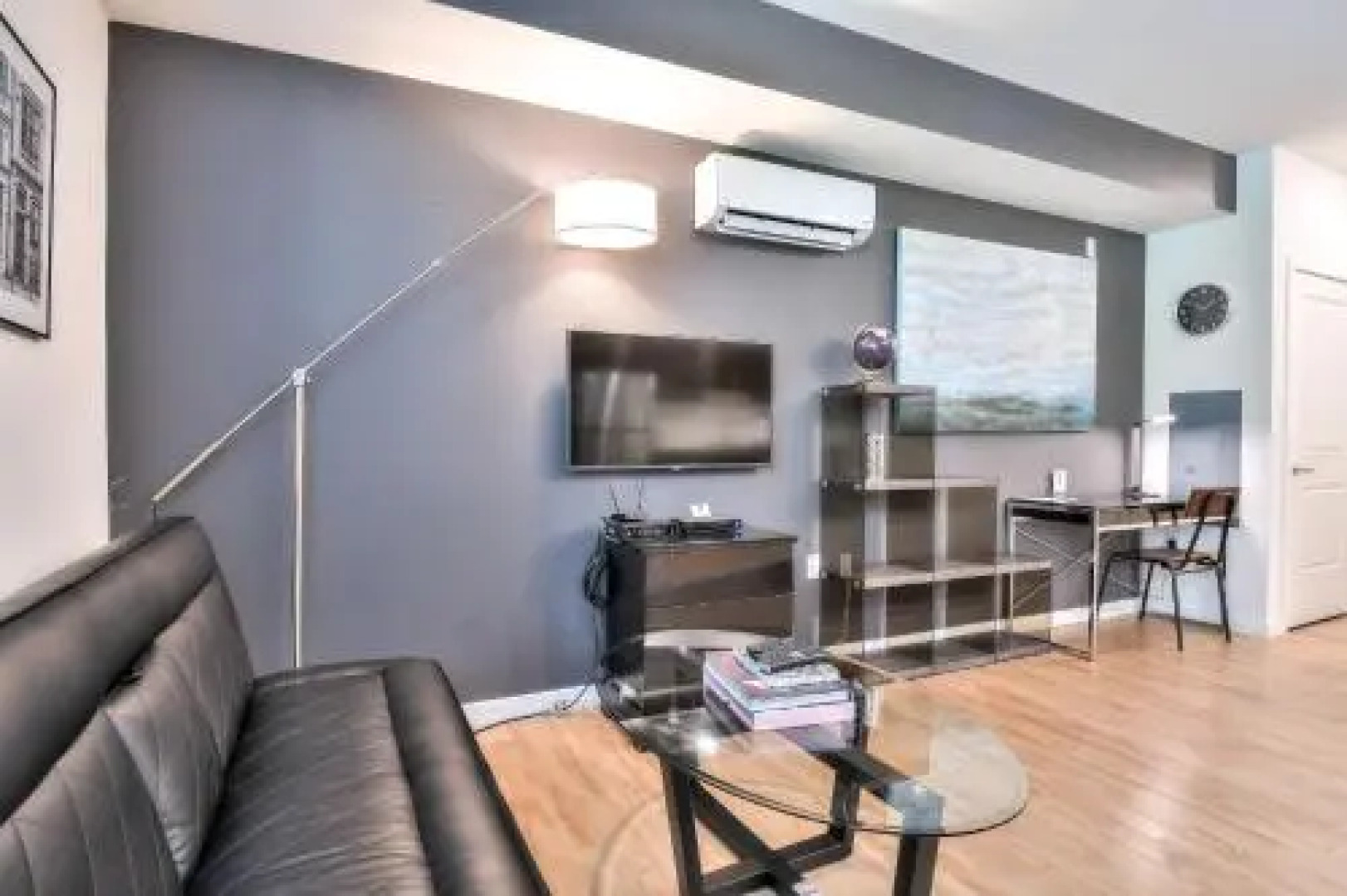 Urban Flat Apartments @ San Mateo