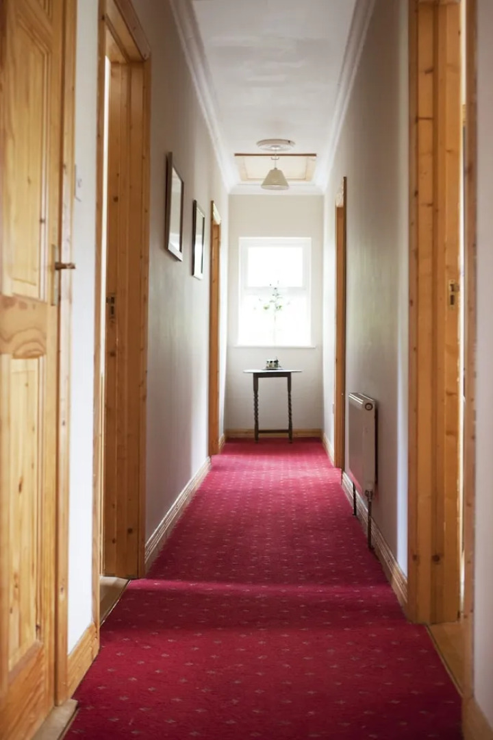 Inviting 4-bed House in Strokestown