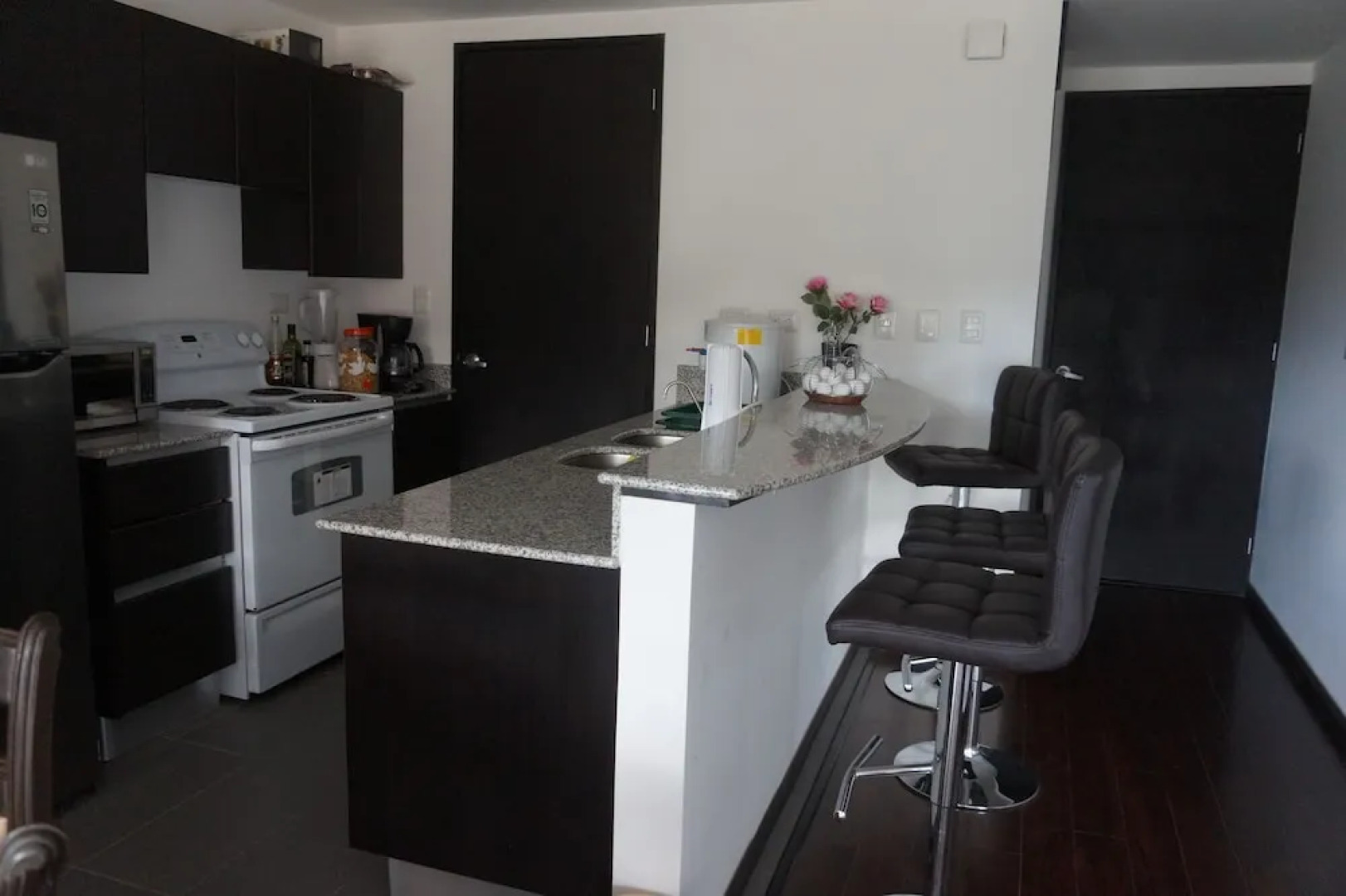 Nueva Caledonia Apartment