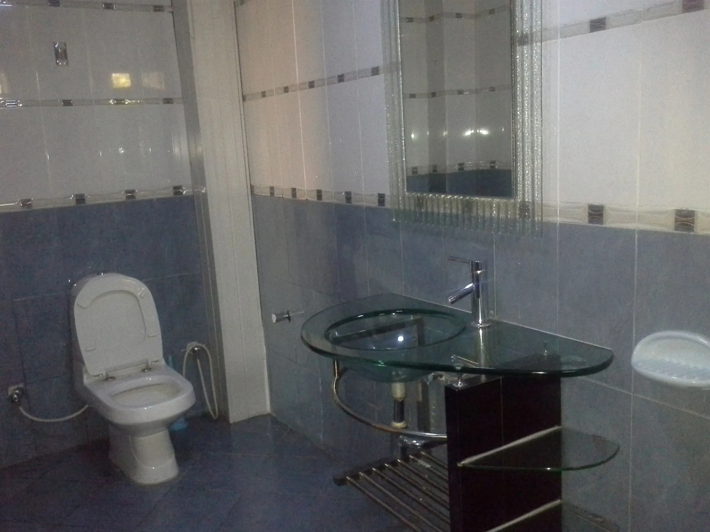 Crown Hotel