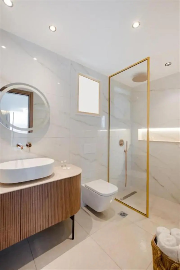 Vaya Suites by Omilos Hotels