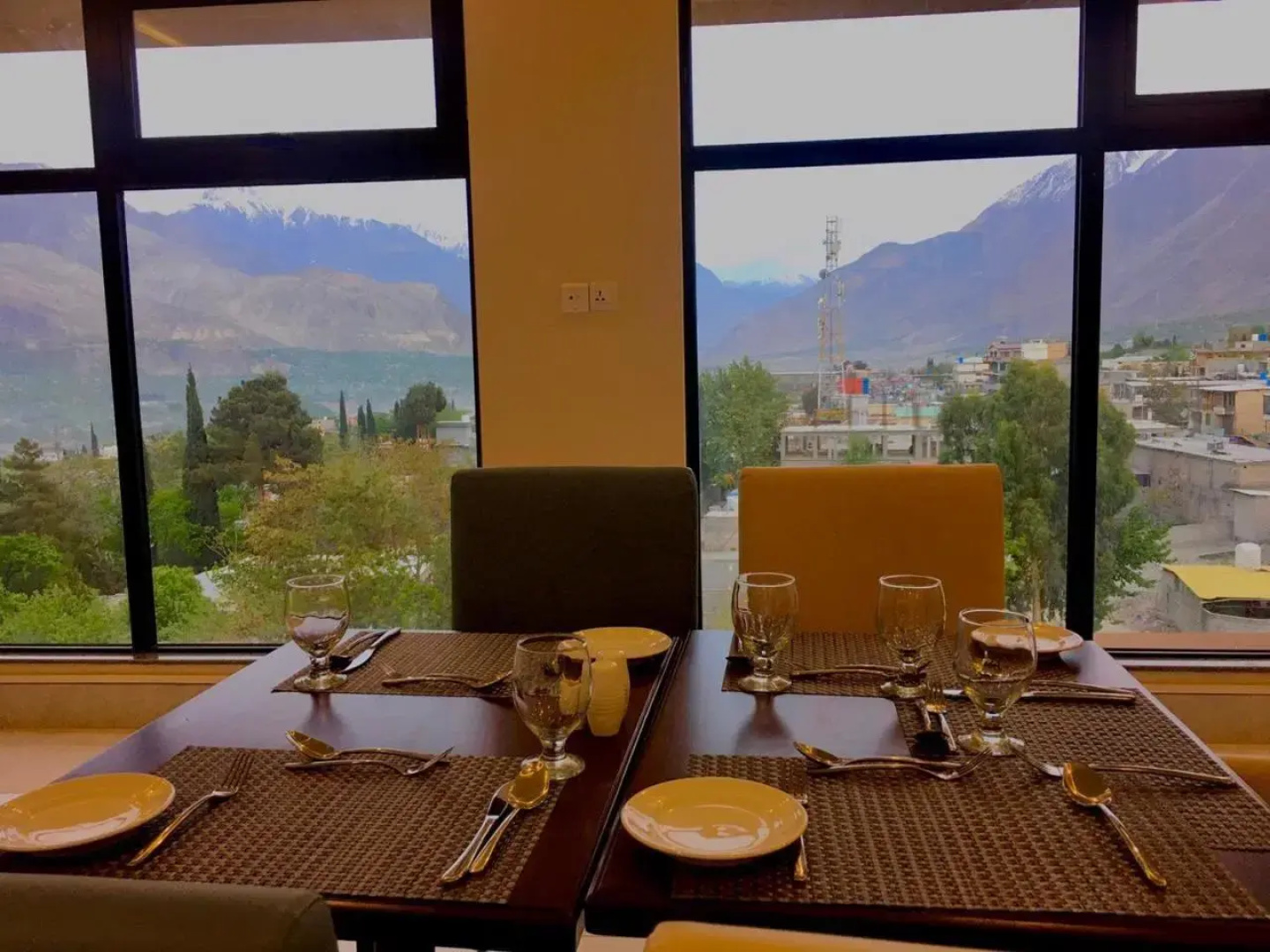 Avari Xpress Gilgit