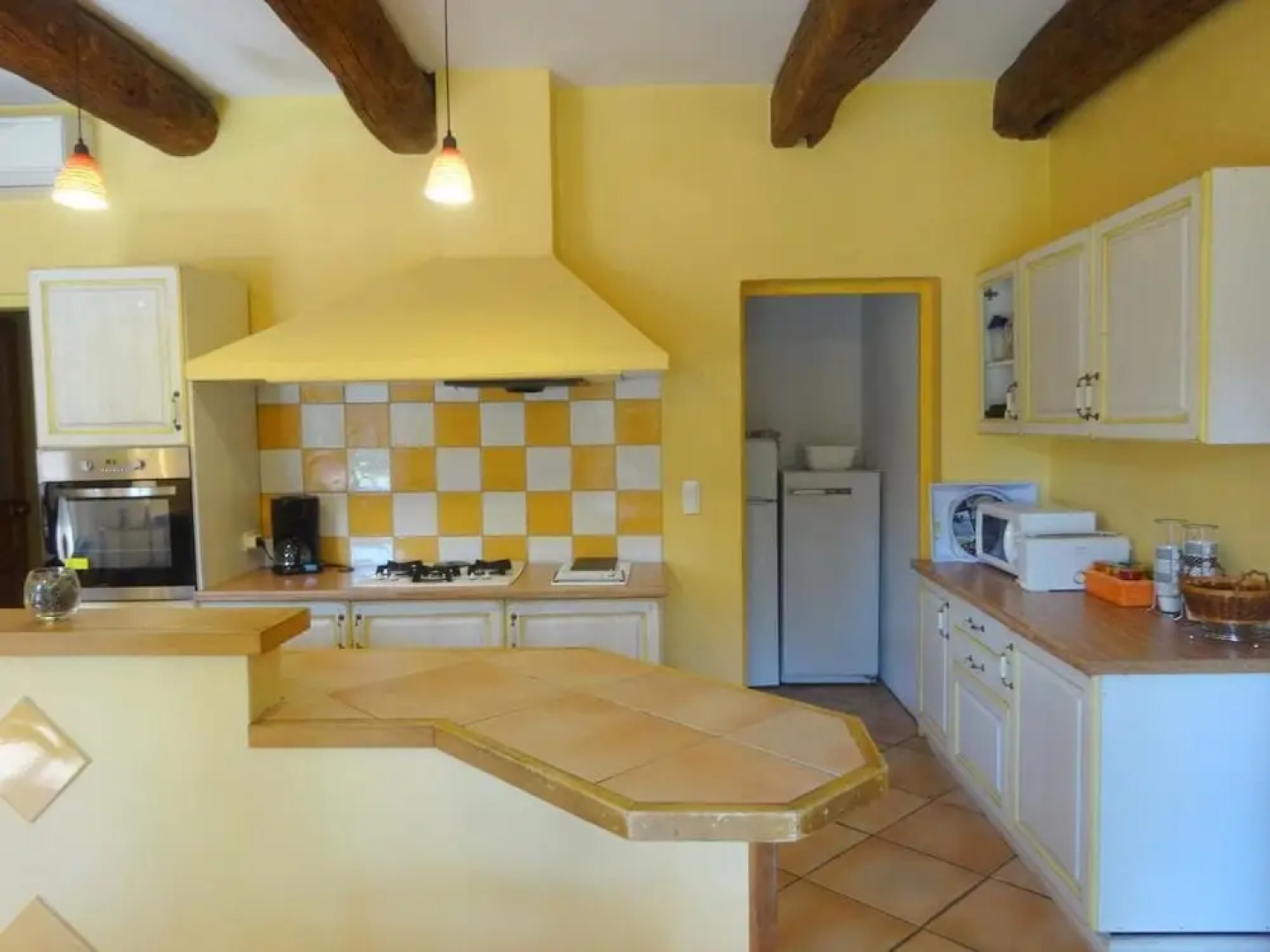 Curistes - Ardèche: location de vacances avec piscine à  Vals les Bain