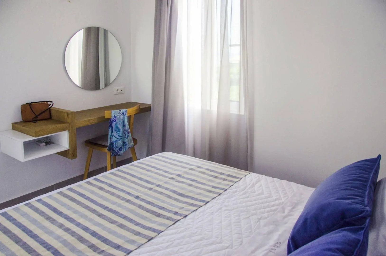 Ansi Apartments