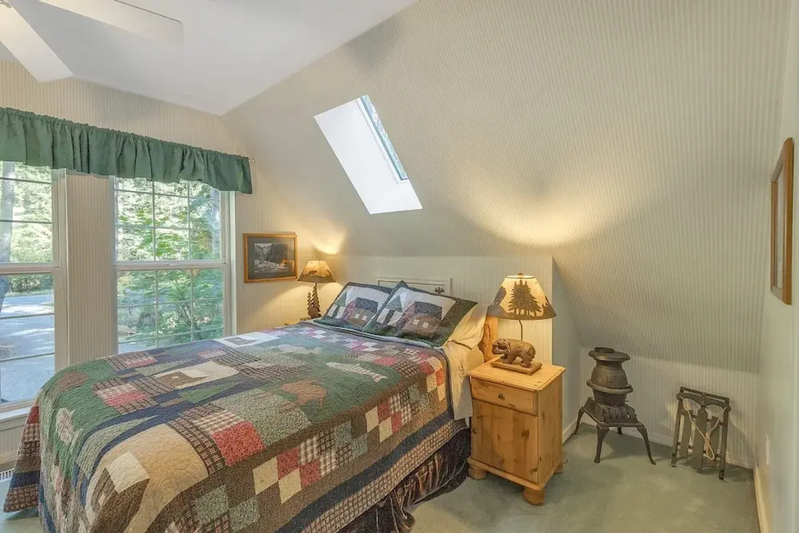 Elk Crossing Cozy Cabin At Crystal Mountain 3 Bedroom Home by RedAwning