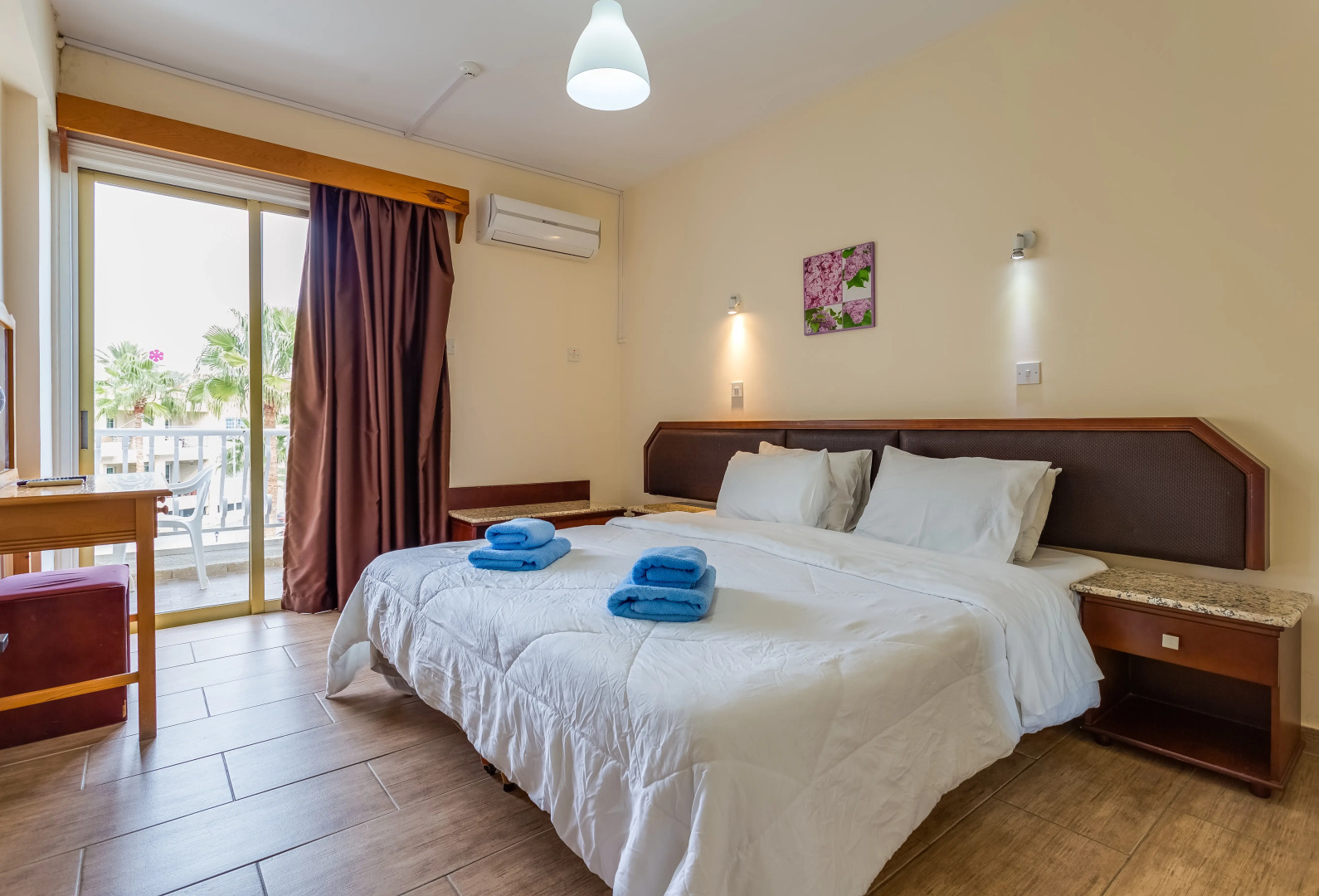 Antonis G. Hotel Apartments