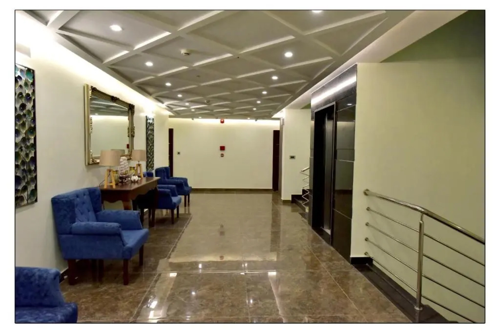 Royal Lotus View Resotel