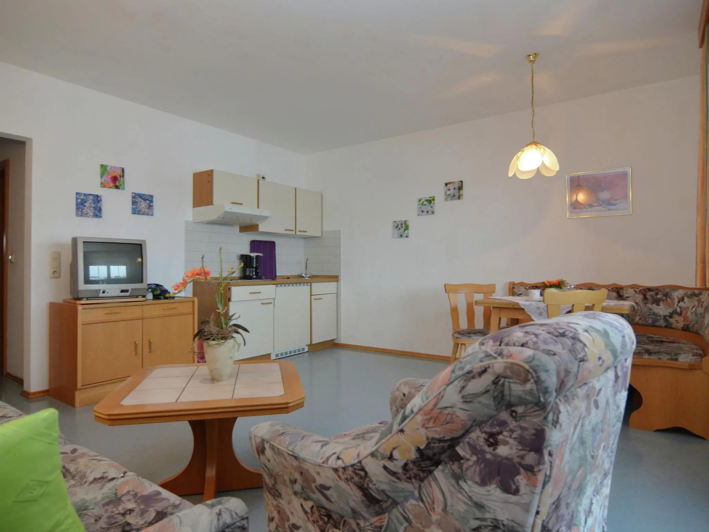 Wohnung in Rotthalmunster mit Balkon