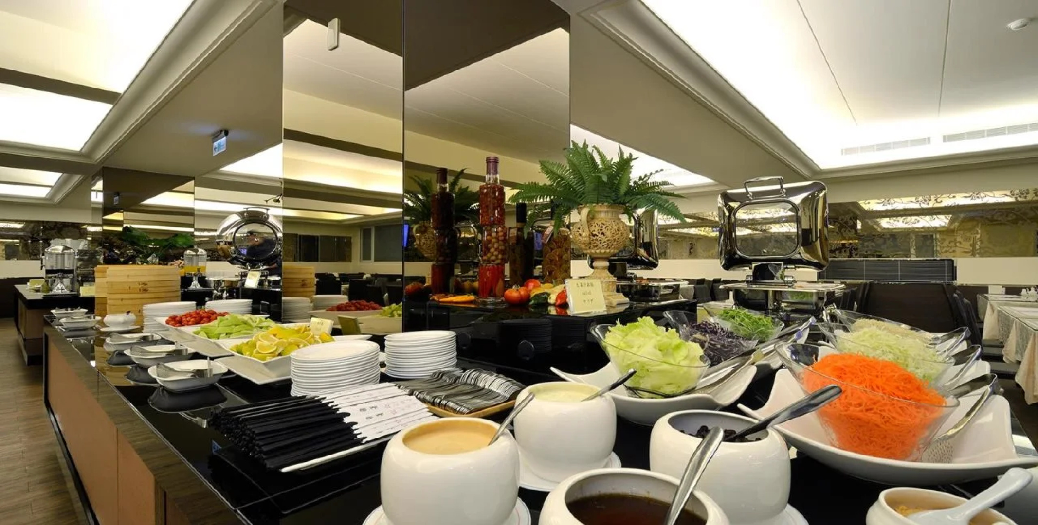 King's Paradise Hotel