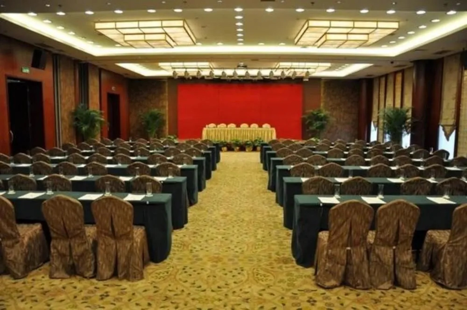 Guoyu Hotspring Holiday Hotel