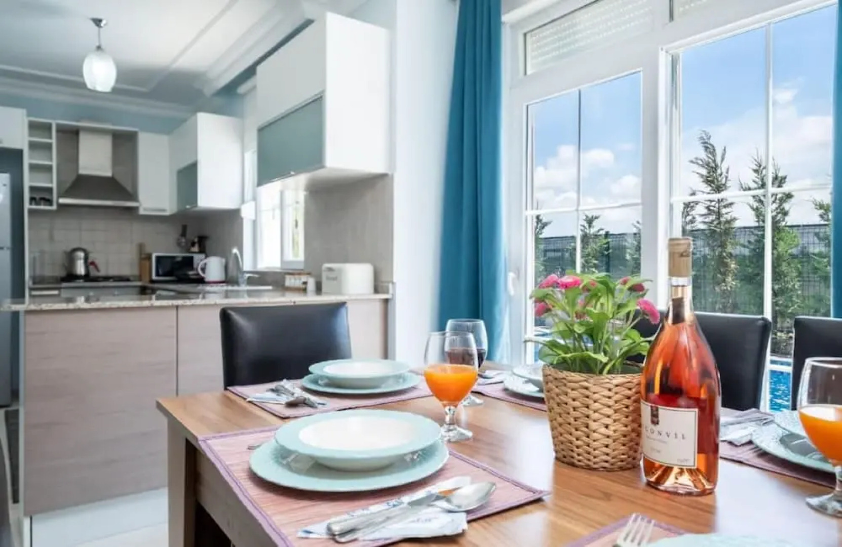 Superb Secluded Villa With Private Pool in Antalya