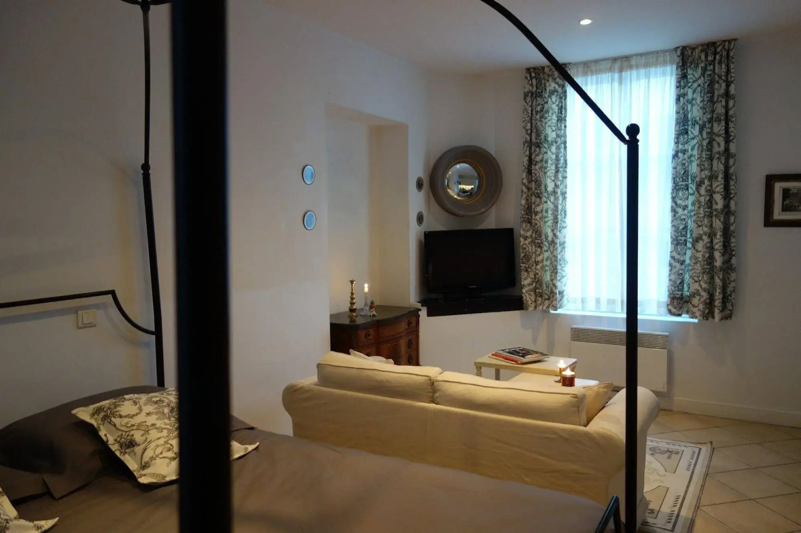 La Terrasse de Mademoiselle