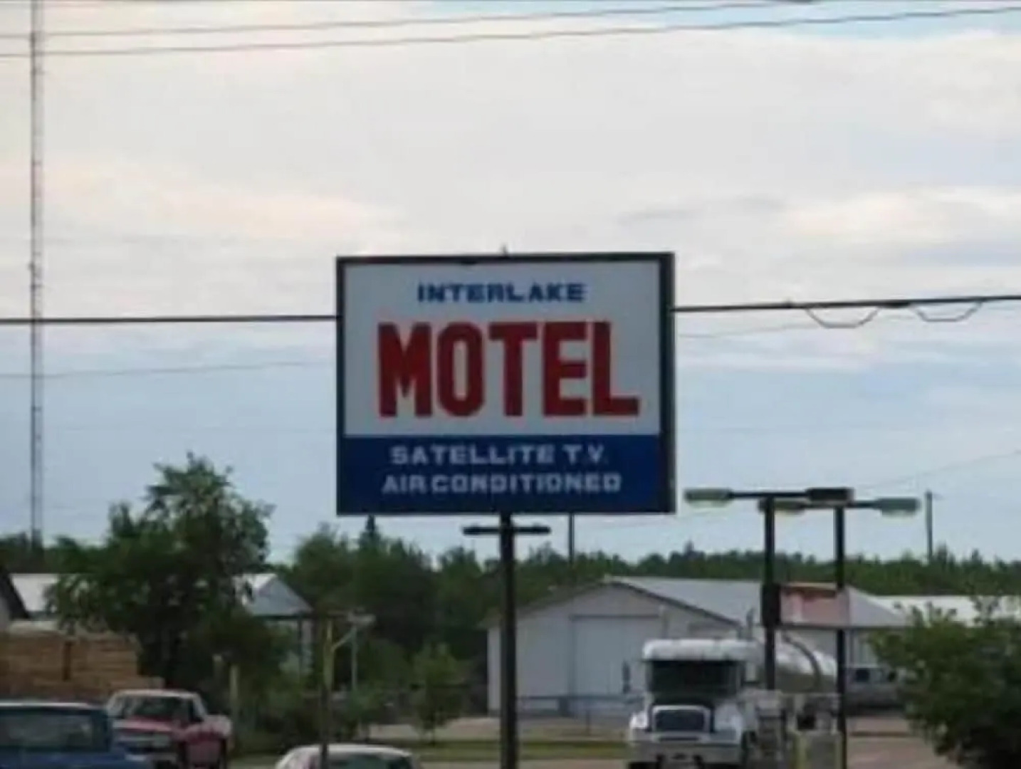 Interlake Motel