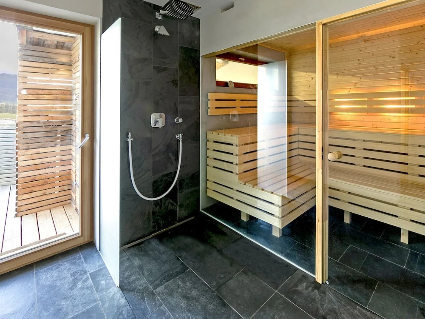 Modern Villa in Hopfgarten im Brixental With Sauna and Pool