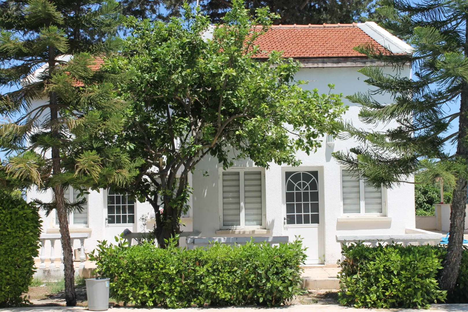 The Prince Inn Hotel & Villas