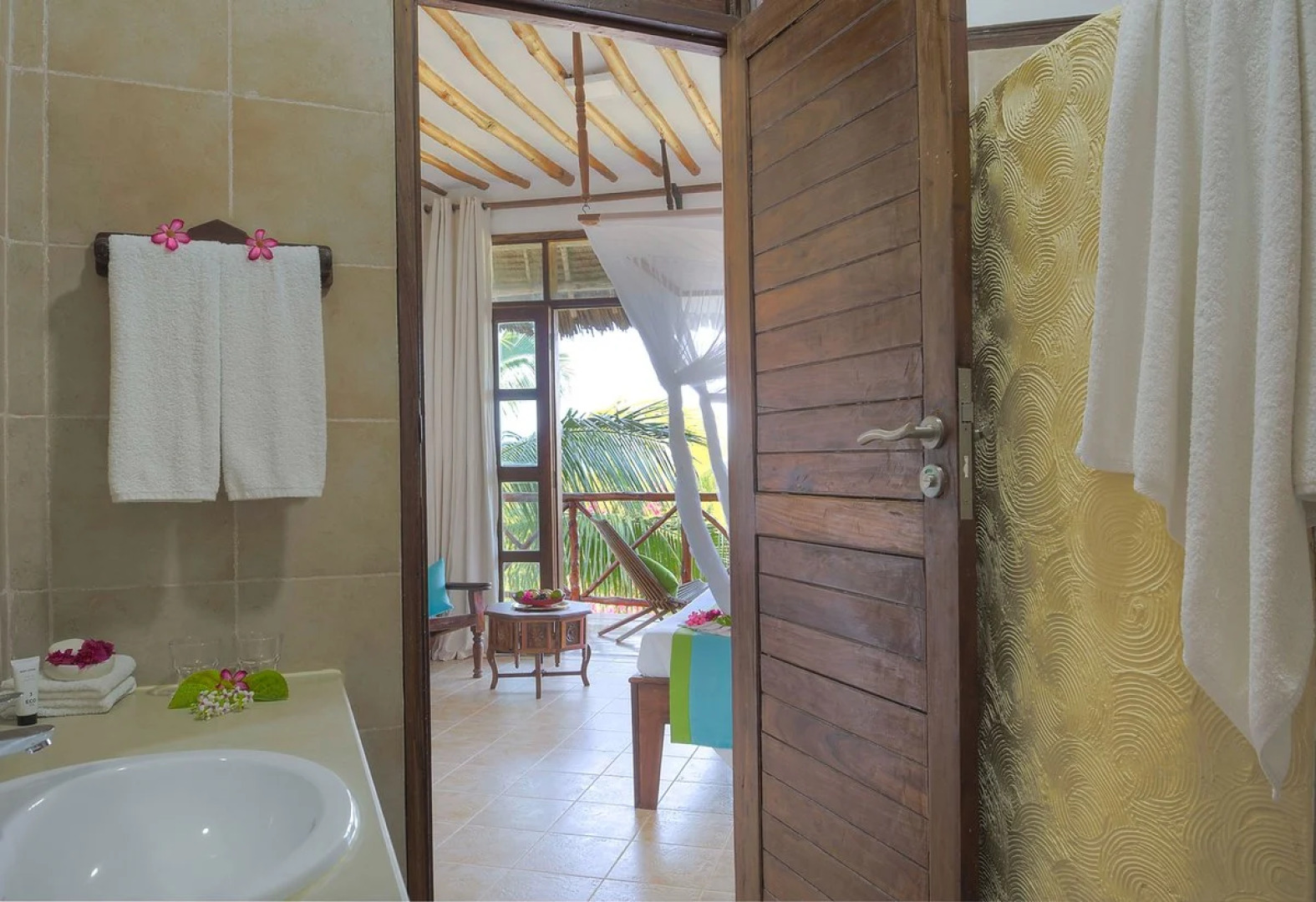 Sultan Sands Island Resort