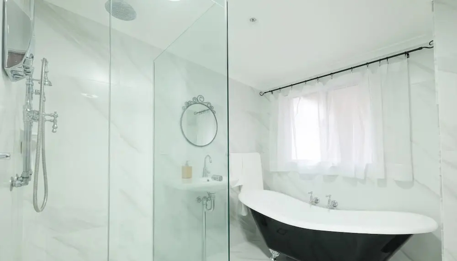 The Lodge Mapleton Falls