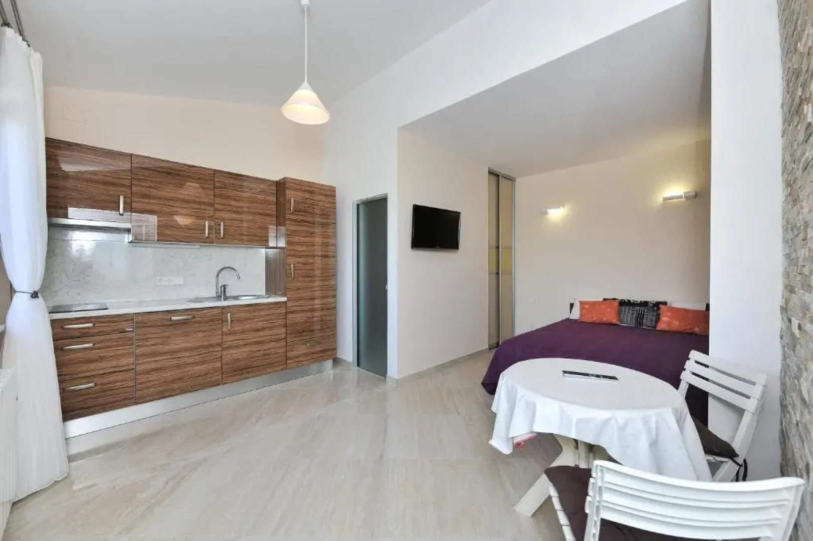 Apartments Dominique