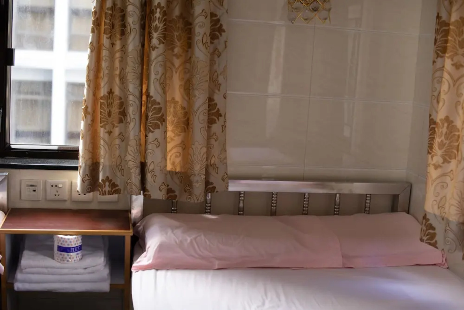 Marco Polo Hostel - Carlton Group of Hostels