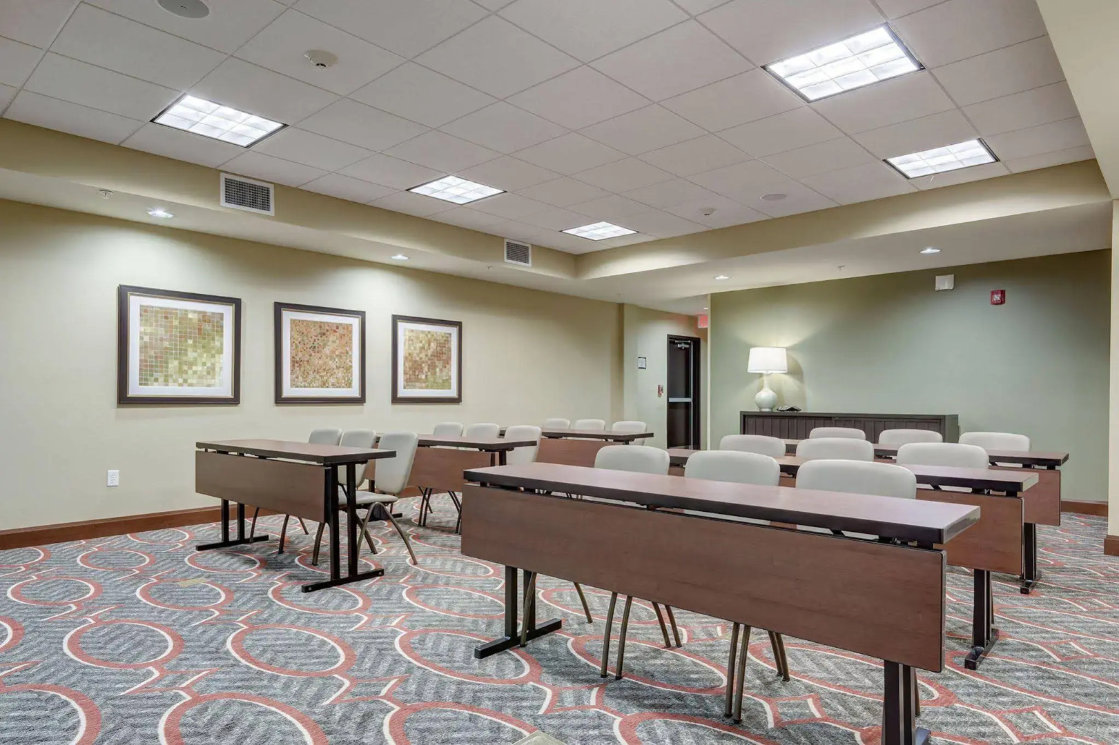 Staybridge Suites St Louis - Westport by IHG