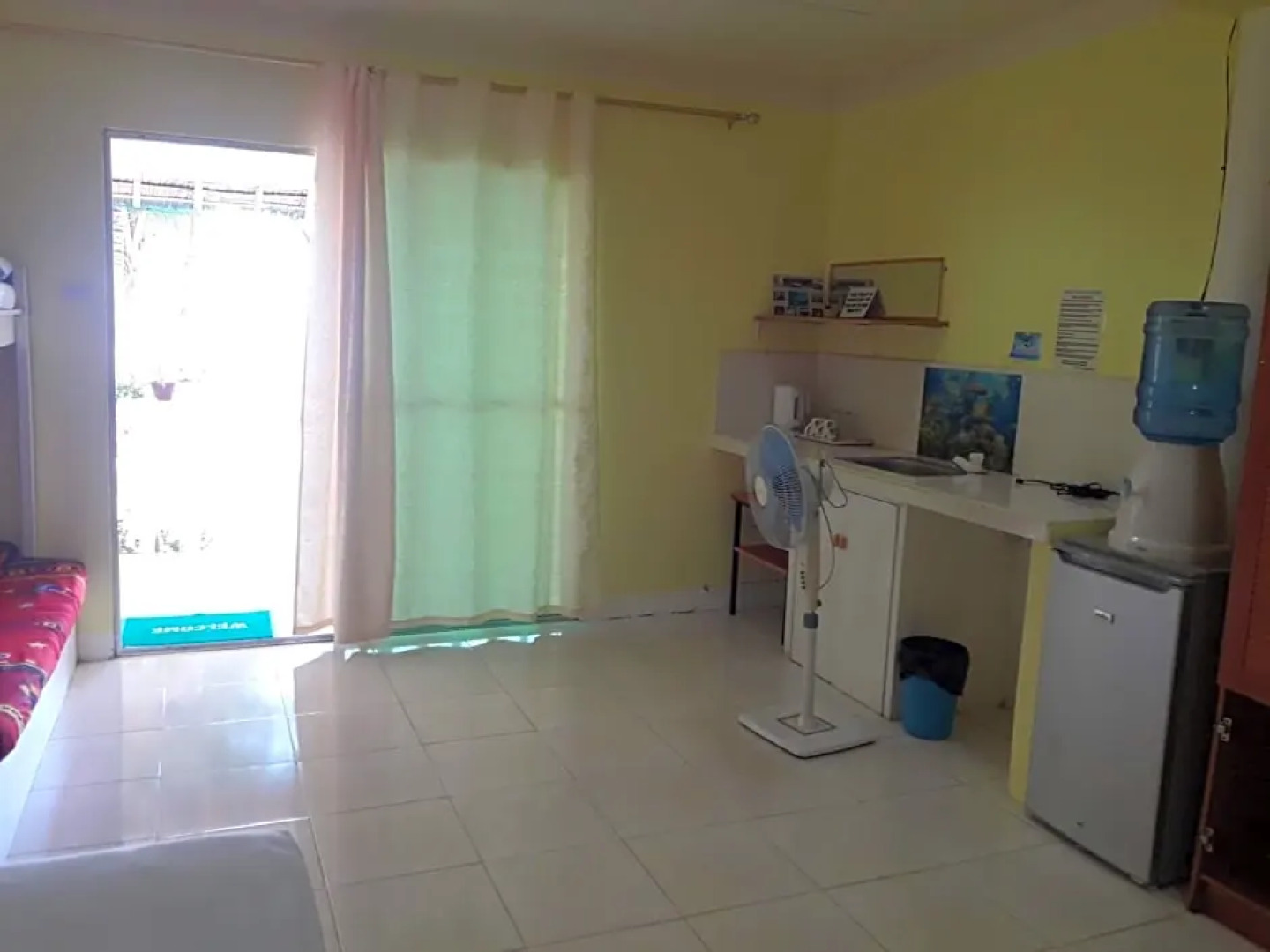 Paradise reef resort