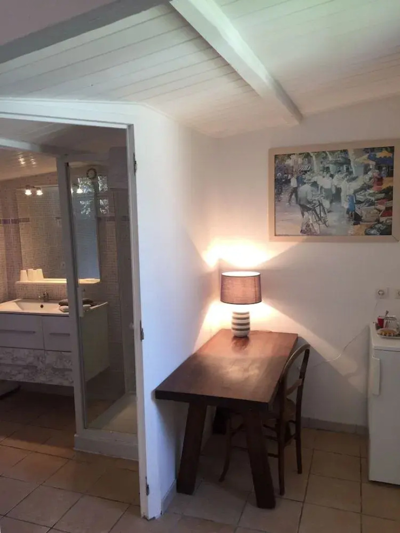 Bed And Breakfast "Les Cigales"