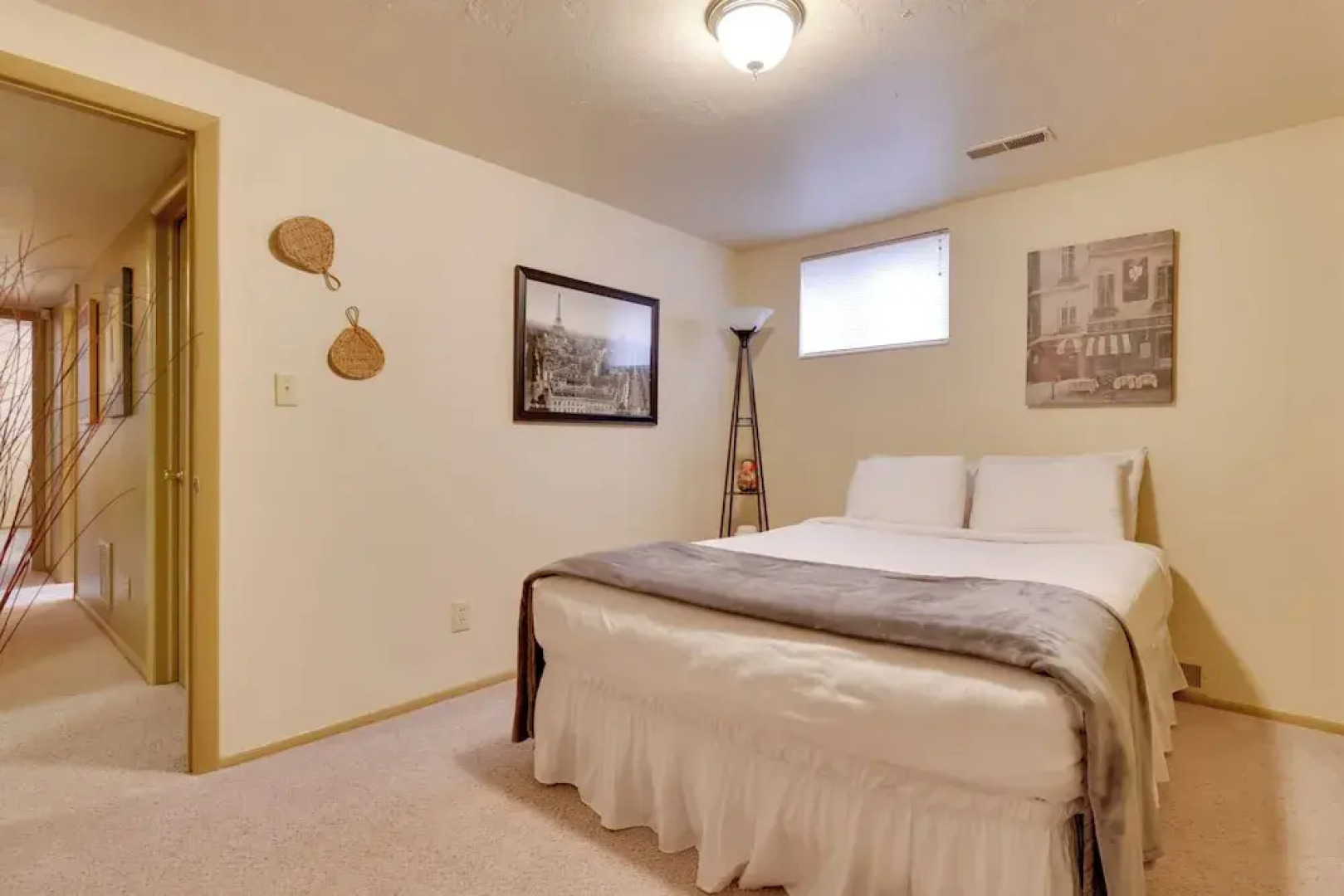 Parowan Escape With 2 Game Rooms, Deck & Yard!