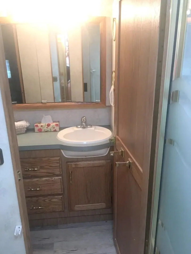 Property With one Bedroom in Lac-brome, With Furnished Garden Near the Beach