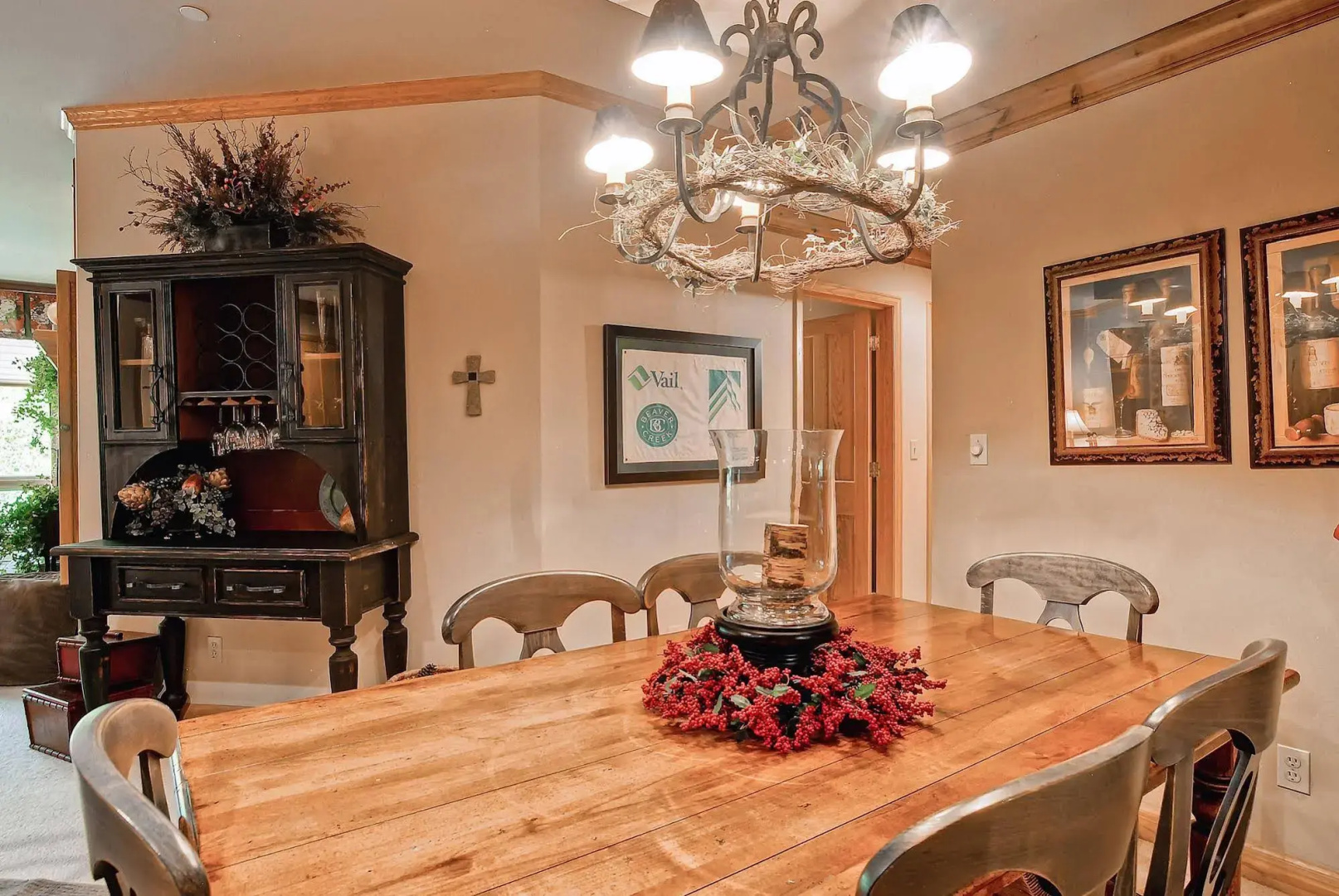 Highlands Westview by East West Hospitality