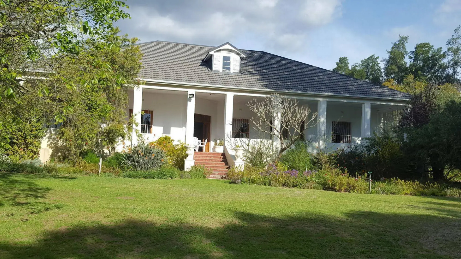 Strath Breede House and Cottage