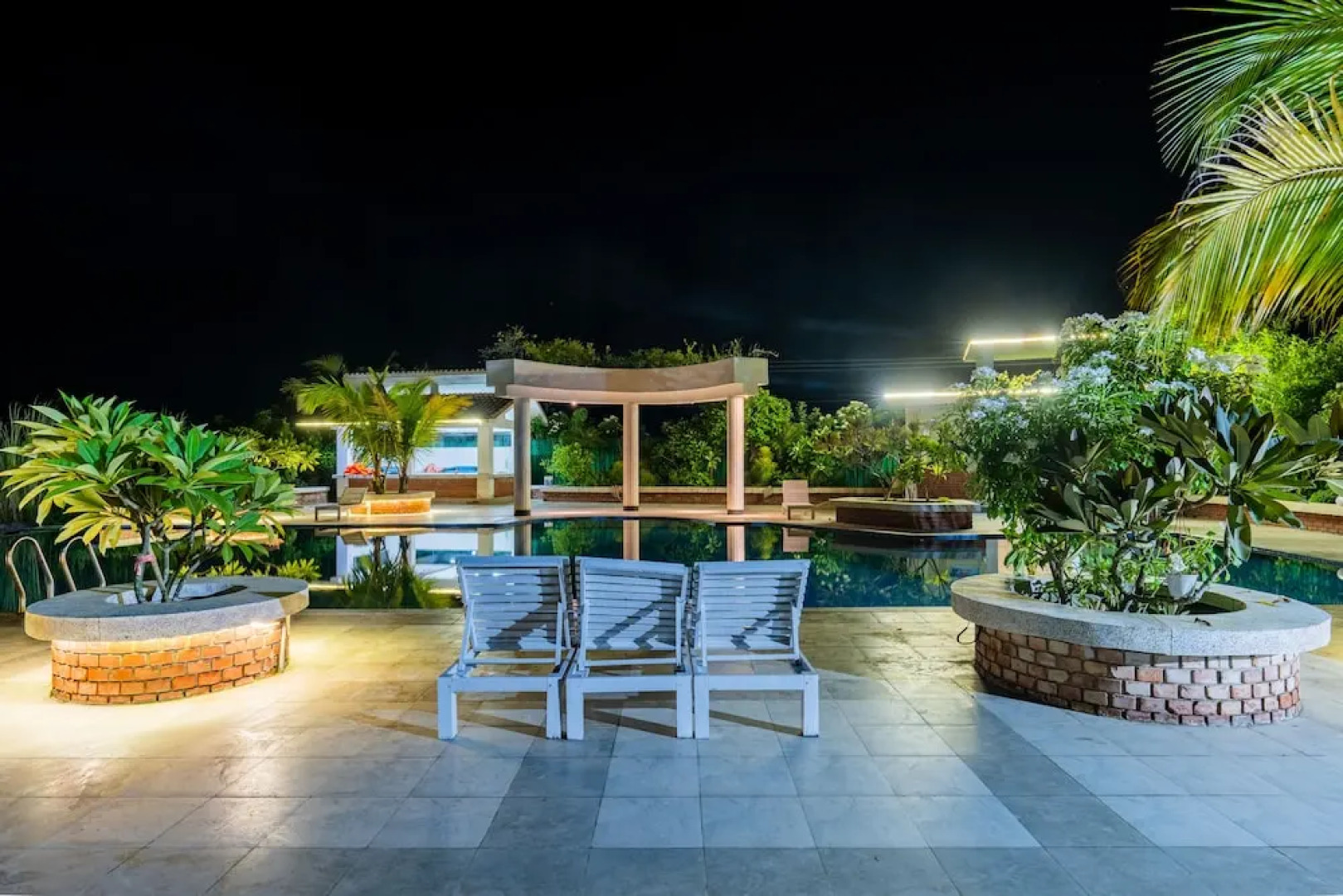 Water Garden Resort & Spa