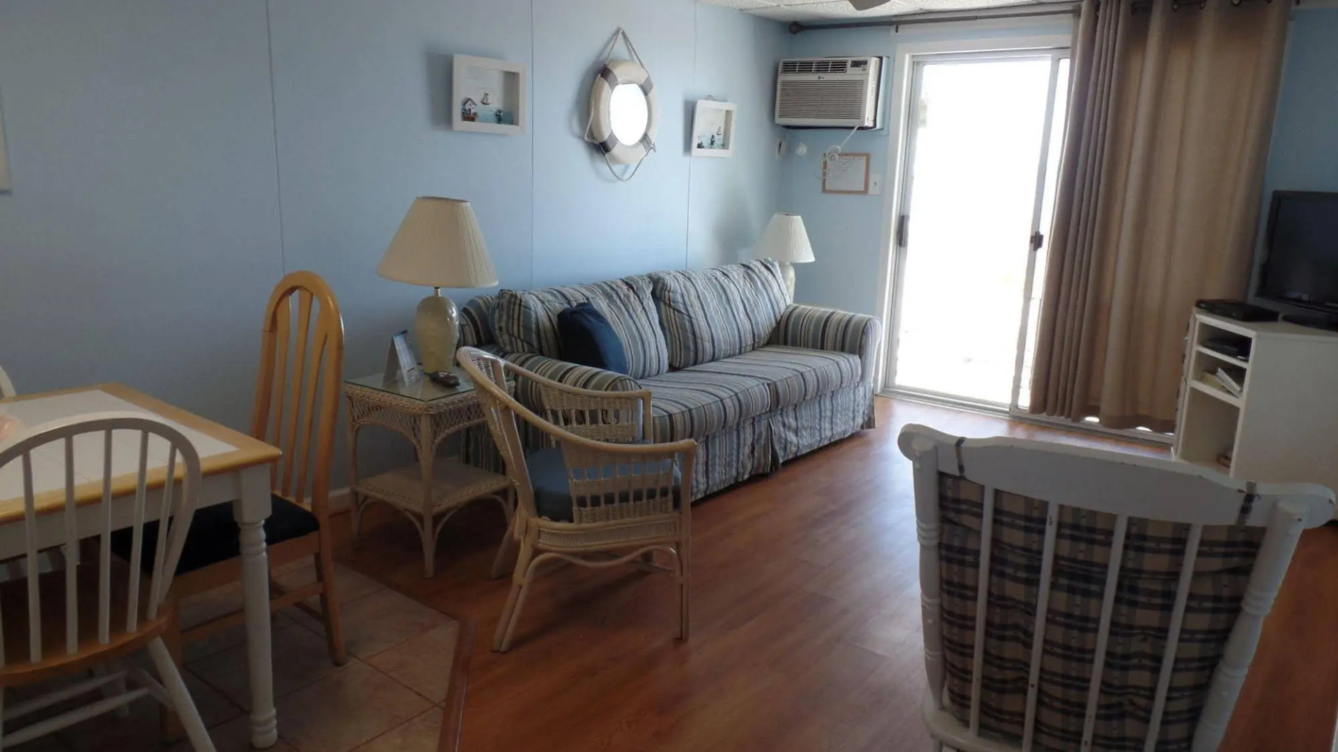 Windjammer Condominiums