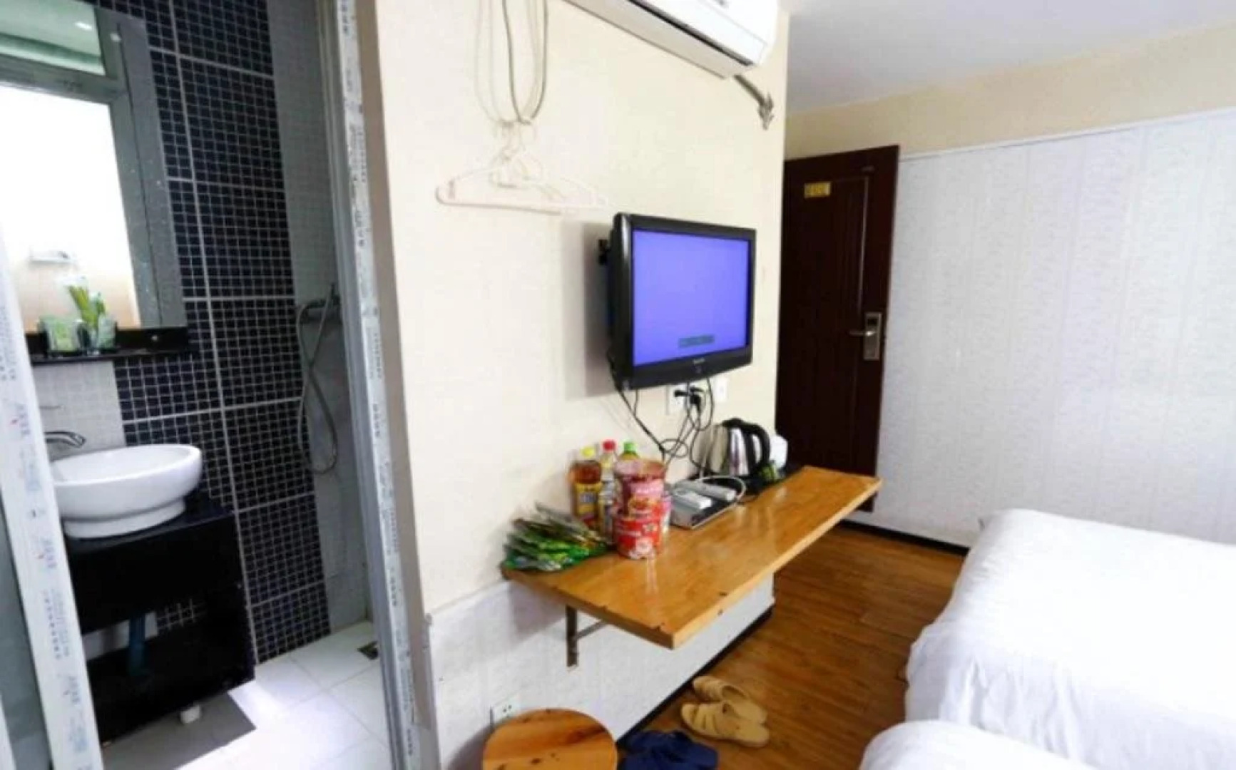 Mianyang Santai Nanhe Business Inn