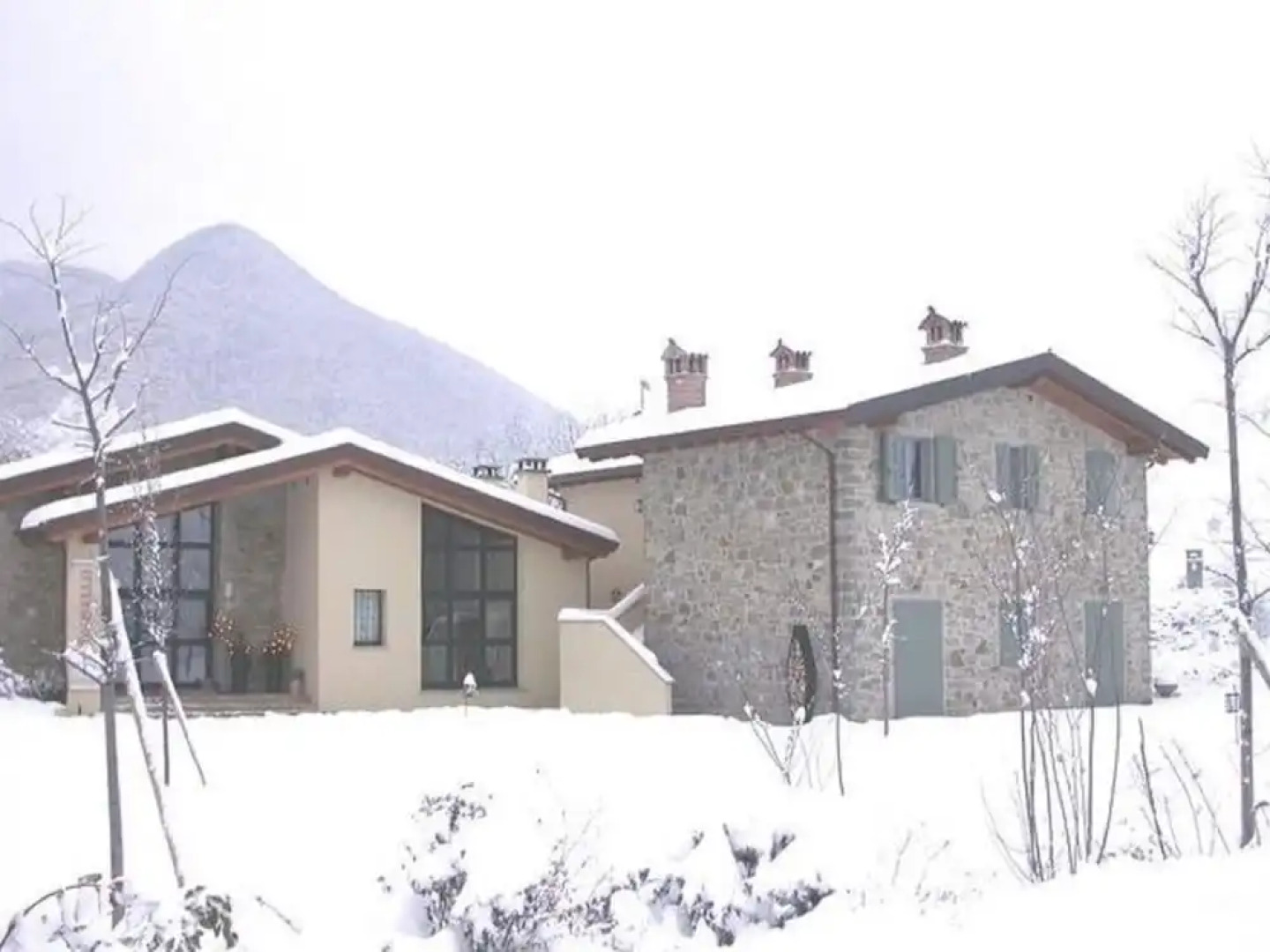 Modern Holiday Home in Imola With Swimming Pool