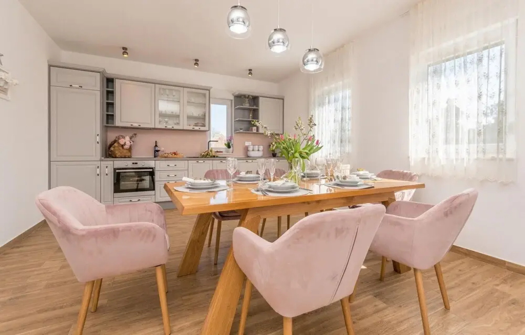 Stunning Home in Sikovo With 3 Bedrooms, Wifi and Outdoor Swimming Pool
