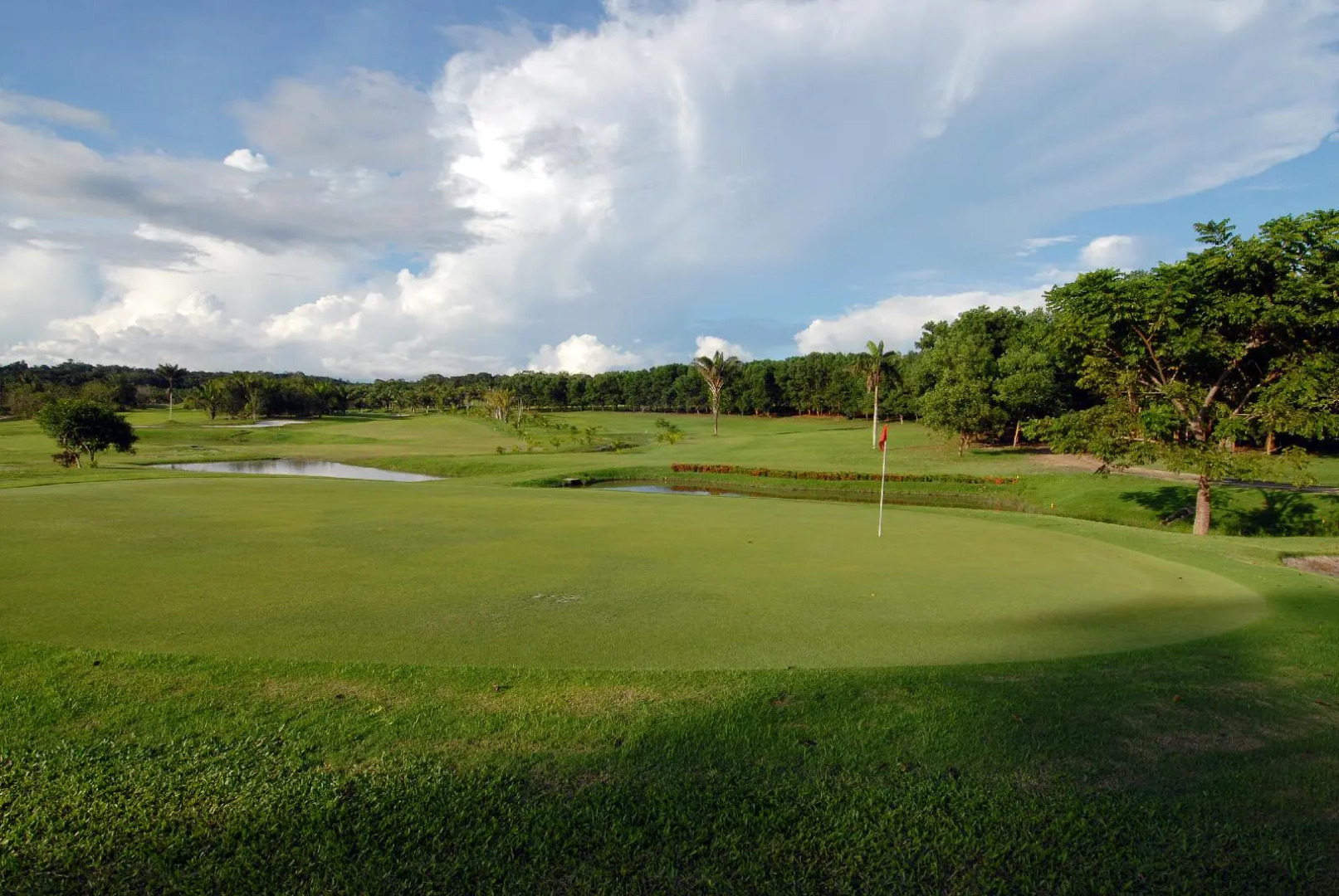 Amazonia Golf Resort By Nobile