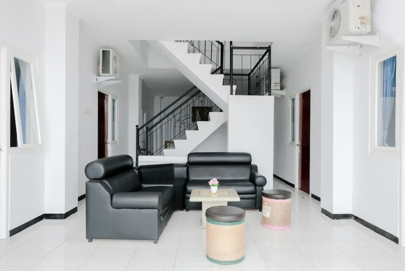 Oyo 437 Hnr Homestay Syariah