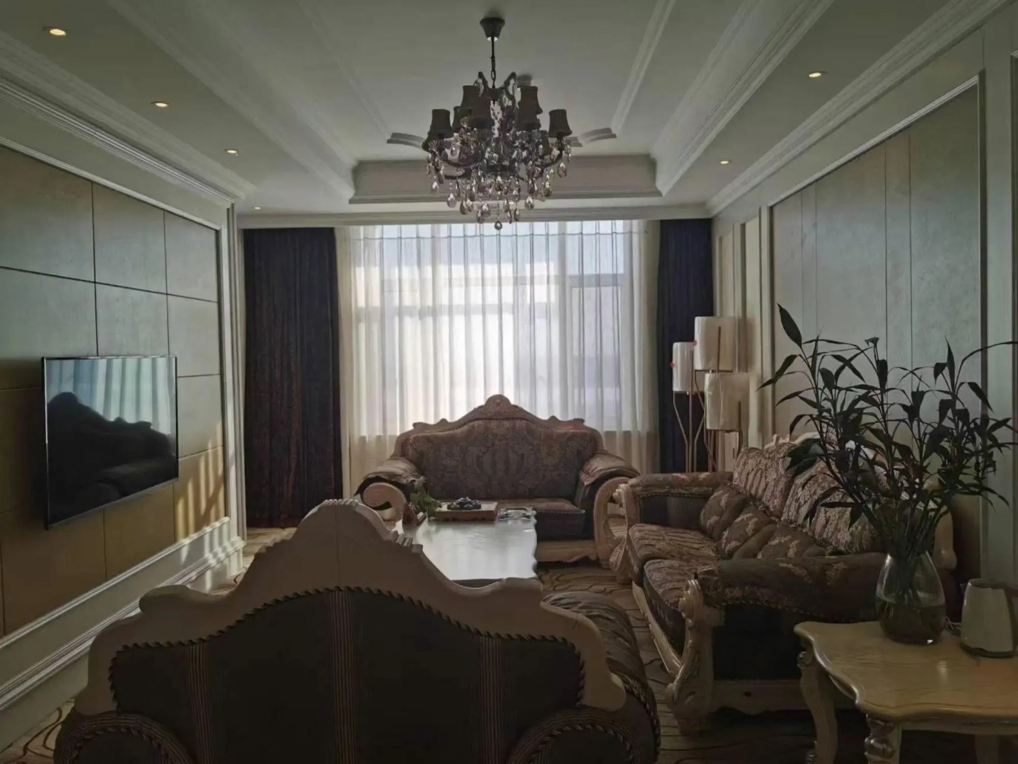 Delin Business Hotel