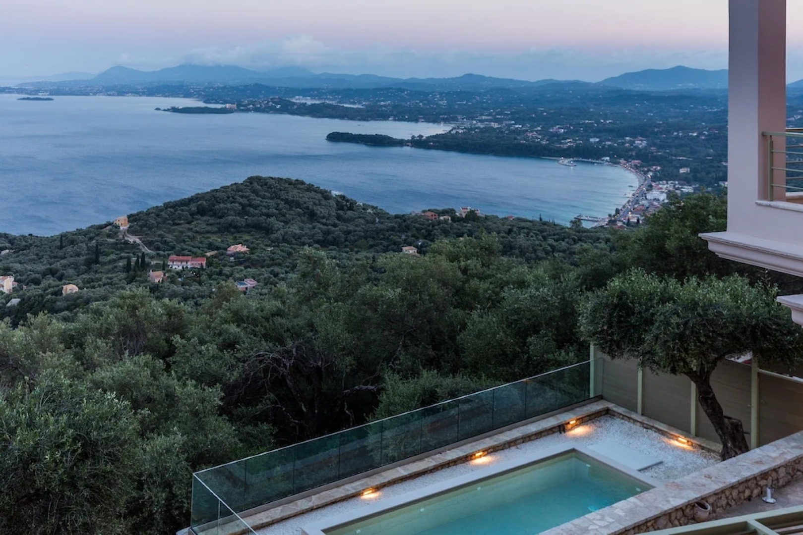 Bolla D'Oro Luxury Villas