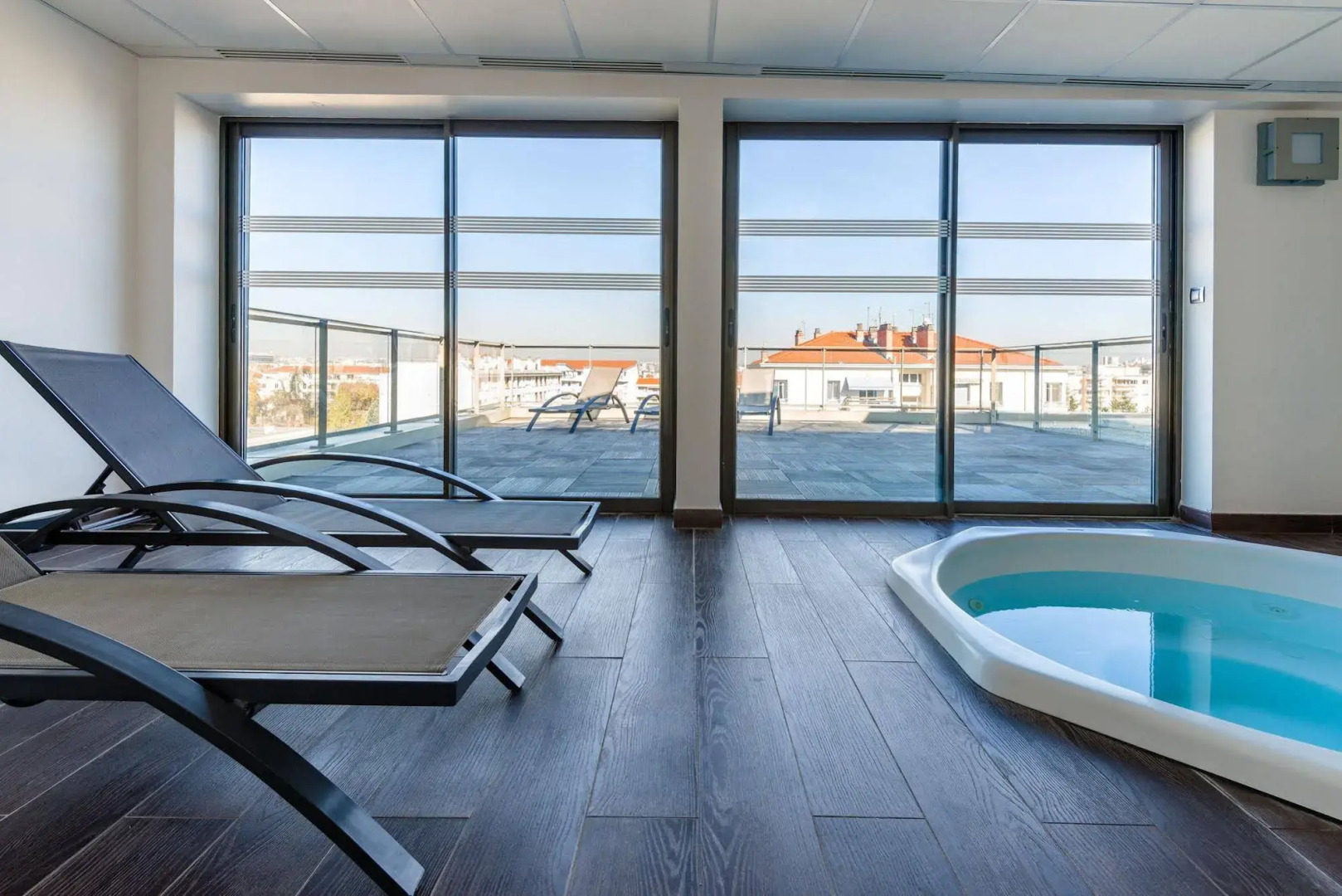 Отель Lagrange Apart'Hotel Lyon Lumière