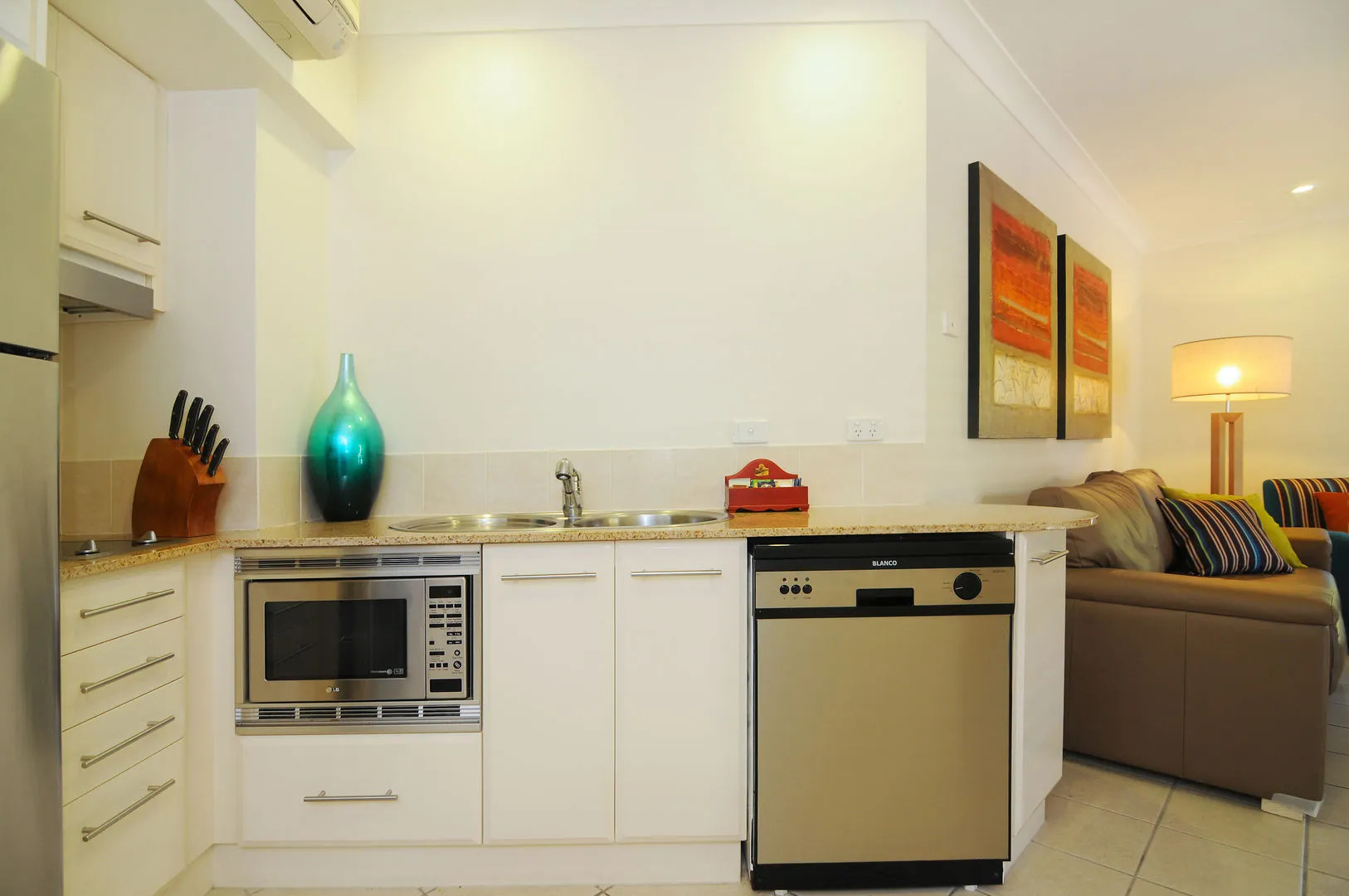 Meridian Port Douglas - Adults only