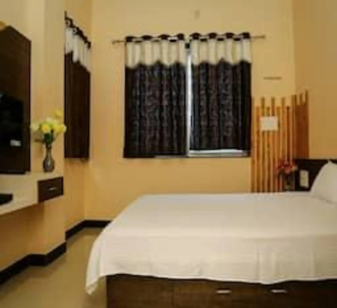 Gokul Signature Lodge
