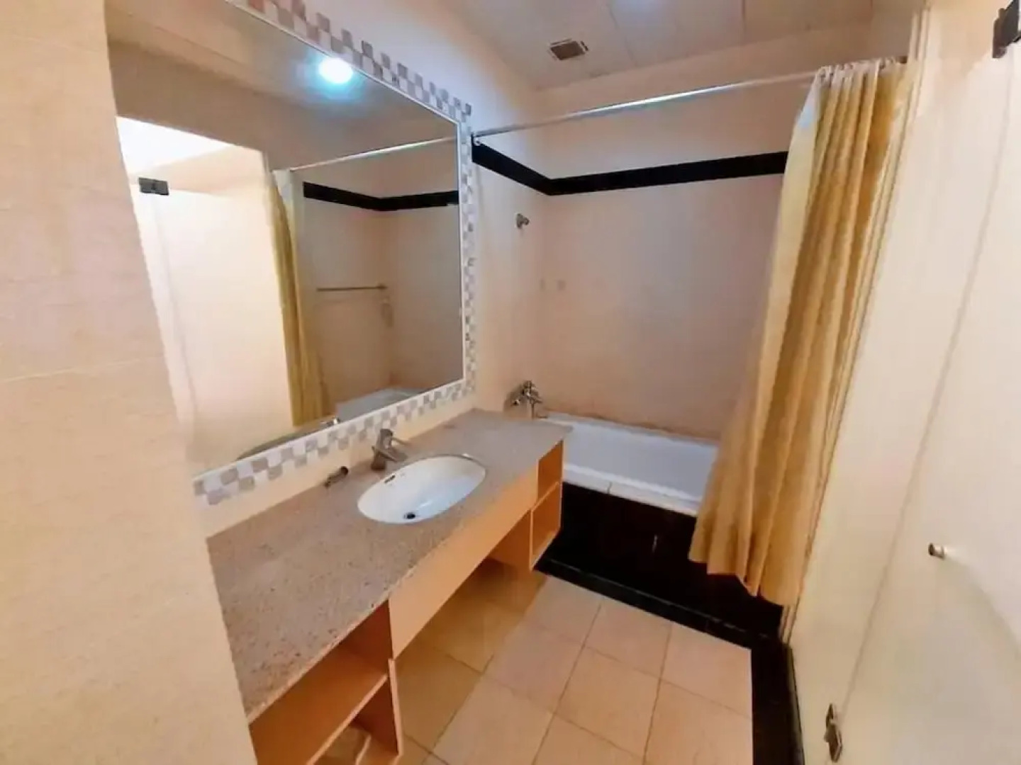 Hot Spring 3 bedroom Boutique