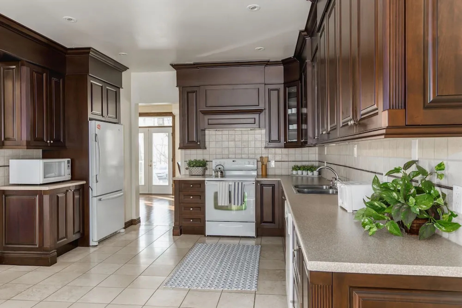 QuickStay Lake Simcoe Homestyle Cottage Private Beach