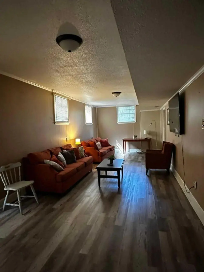 The Monterey Maison-20min N of Downtown, 6BR