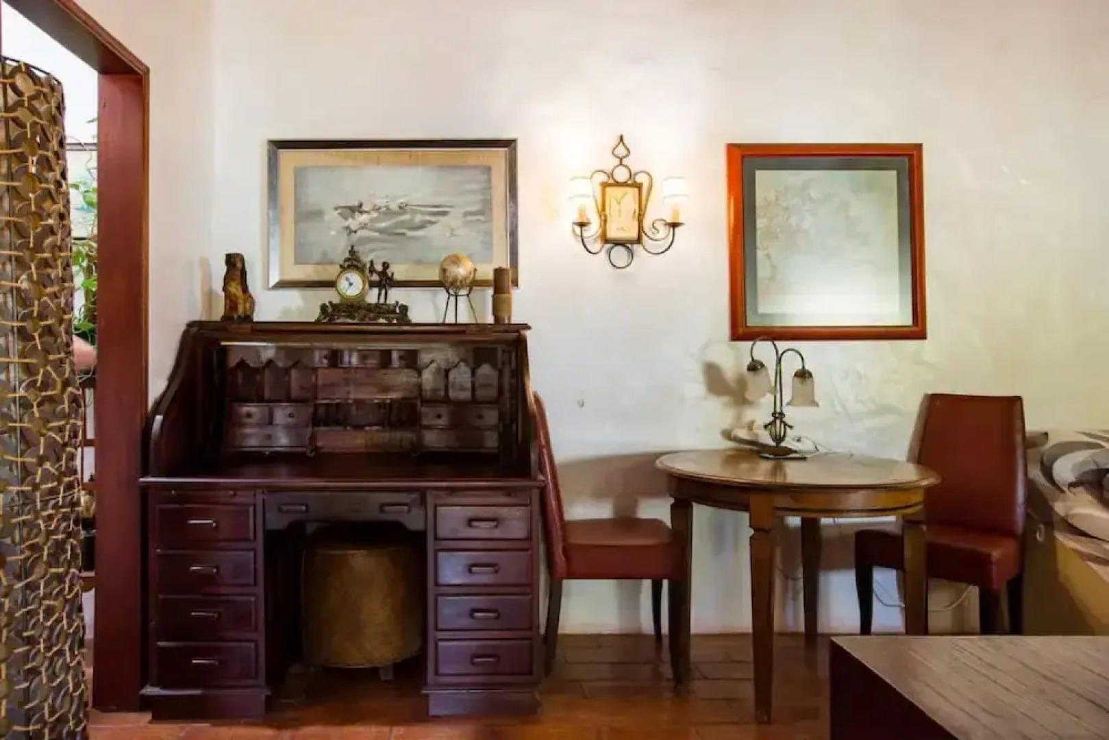 Porches Private Pool Villa 17 Guests