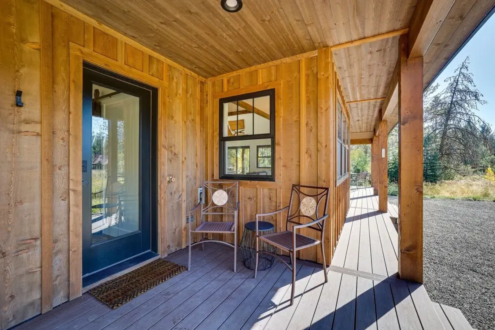 Cozy Cabin Nestled at the Base of Tamarack Resort!