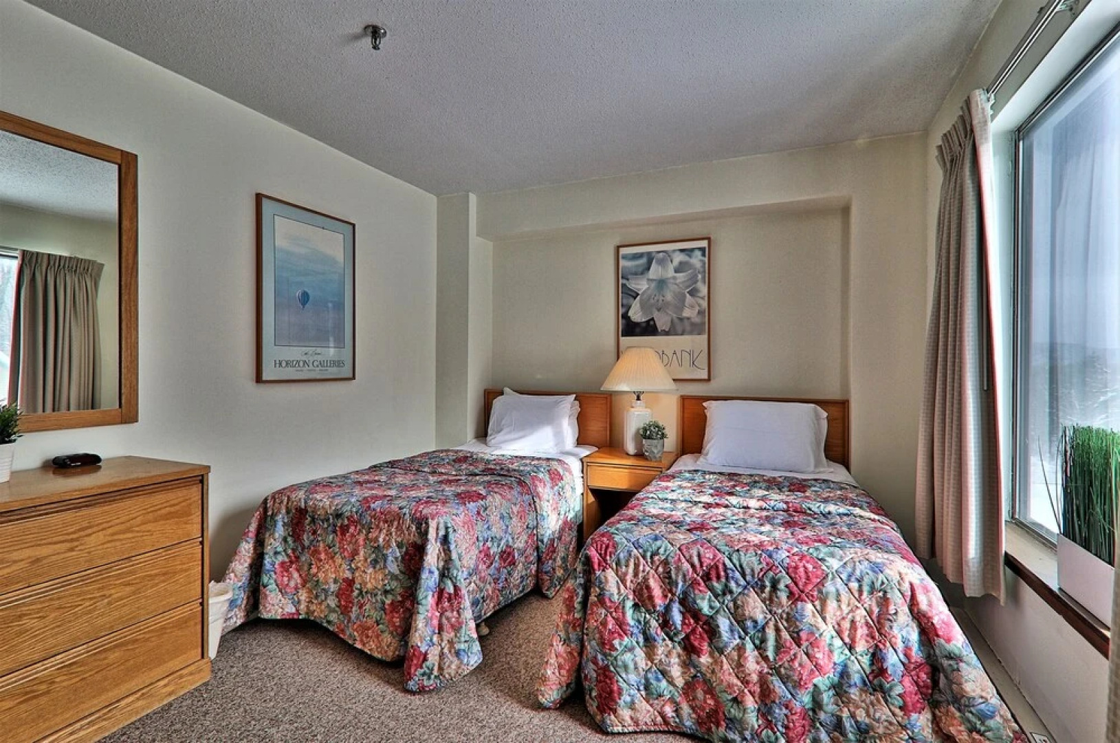 "roomy" Mountain Green 3BR Condo w/ Amenities 3b14