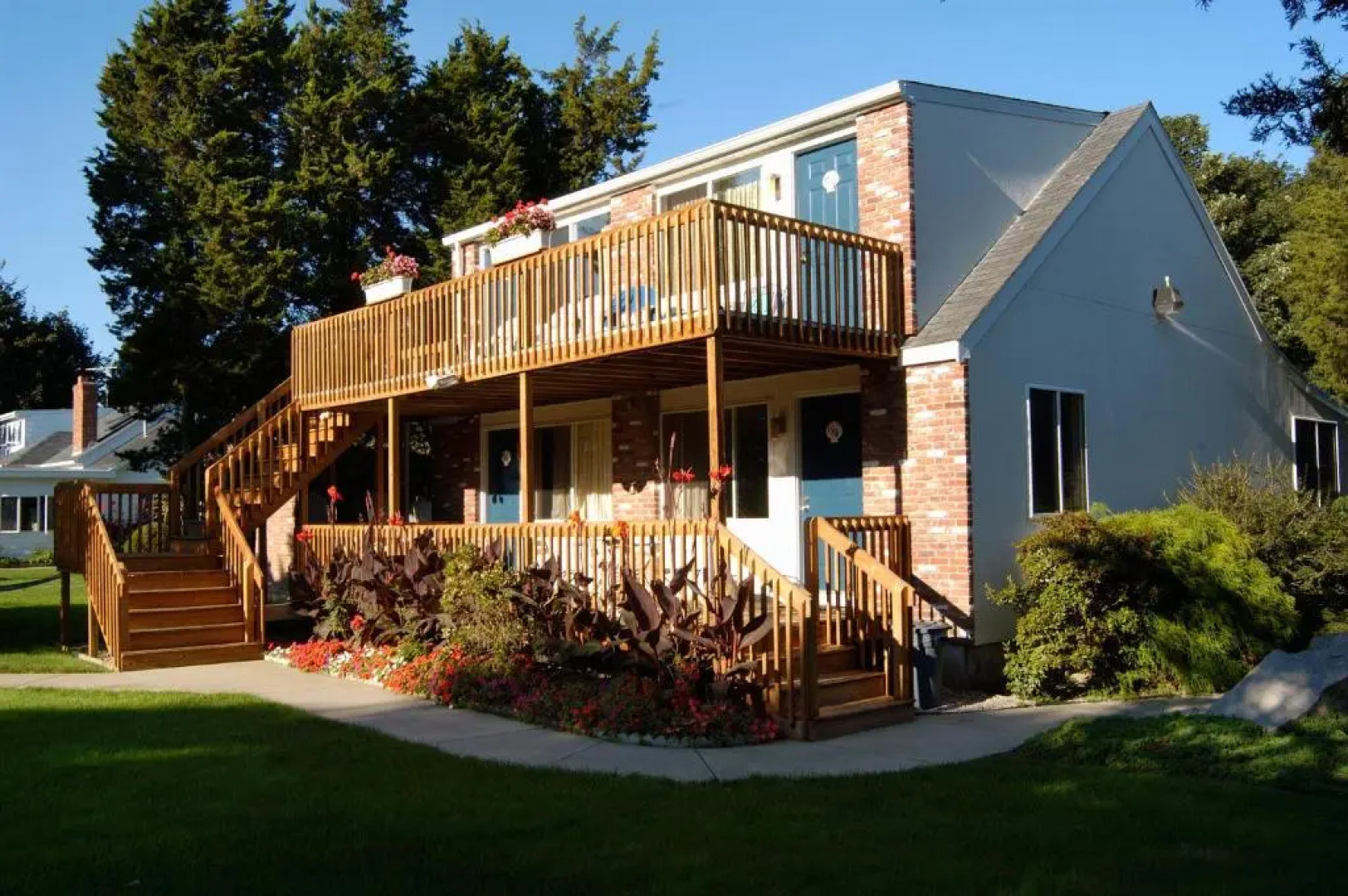 Breezeway Boutique Hotel